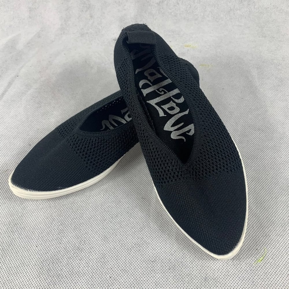 Mad Love Pointed Toe Casual Summer Knit